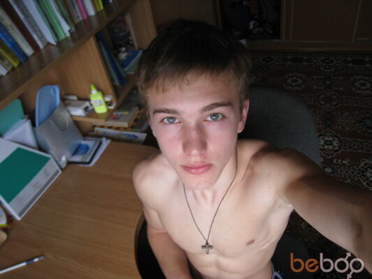  ,   Gruvy, 33 ,   