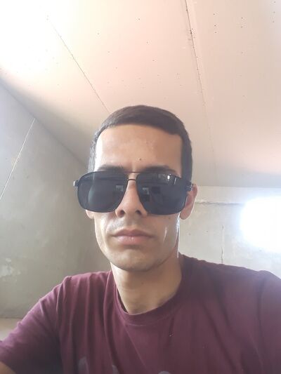  ,   Davron, 34 ,   