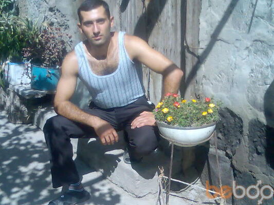 ,   Dav1985, 40 ,   