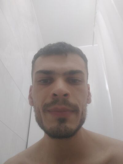  ,   Robert, 28 ,   ,   