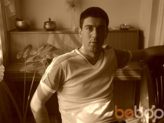  ,   Narek, 37 ,   