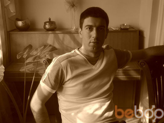  ,   Narek, 38 ,   