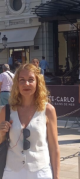  ,   , 52 ,   c 