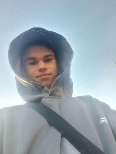  ,   , 19 ,     , c 