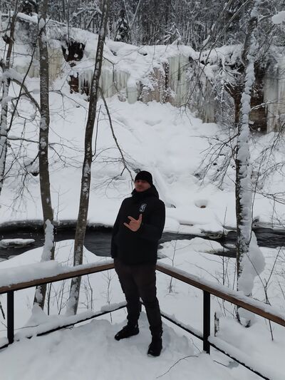  -,   Viktor, 33 ,   ,   , c , 