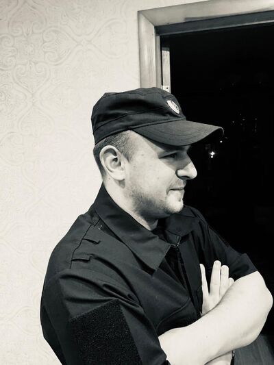  ,   Alex, 31 ,     , c 