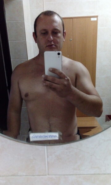  ,   Max, 39 ,   , 