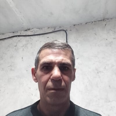  ,   Artem, 47 ,   ,   