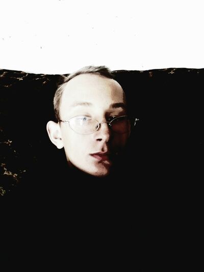  ,   Denis, 24 ,   ,   , c 
