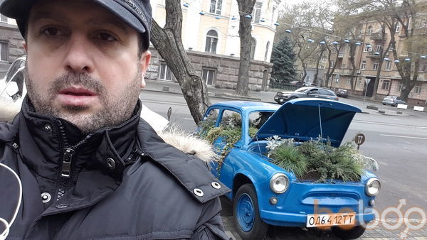  ,   Maxim, 49 ,   