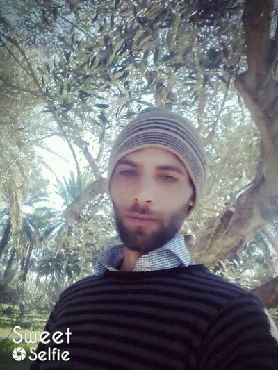  ,   Adem, 37 ,   ,   