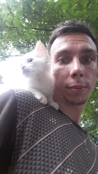  ,   Mikhail, 28 ,   ,   , c 