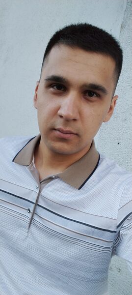  -,   Tahir, 26 ,   ,   