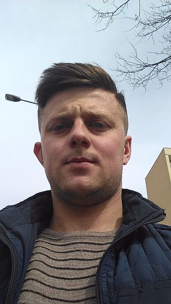  ,   Vasyl, 35 ,   