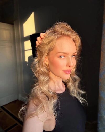  -,   , 23 ,   ,   