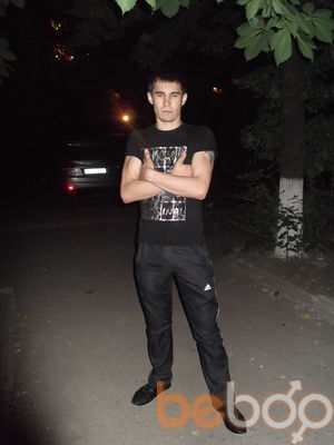  ,   Alex, 35 ,   