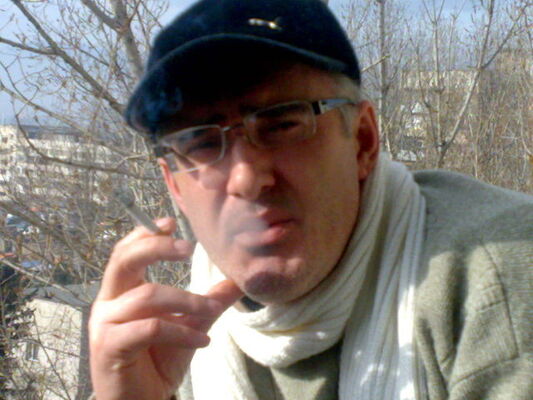  ,   Kaskadiori, 48 ,  