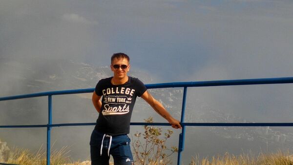  ,   Alex, 40 ,   ,   