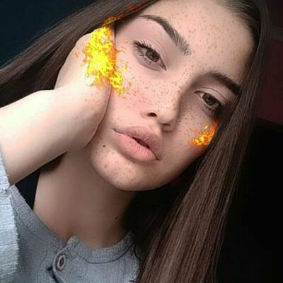  ,   Alise, 22 ,   ,   