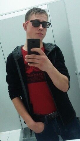  ,   Andrei, 25 ,   ,   , c 