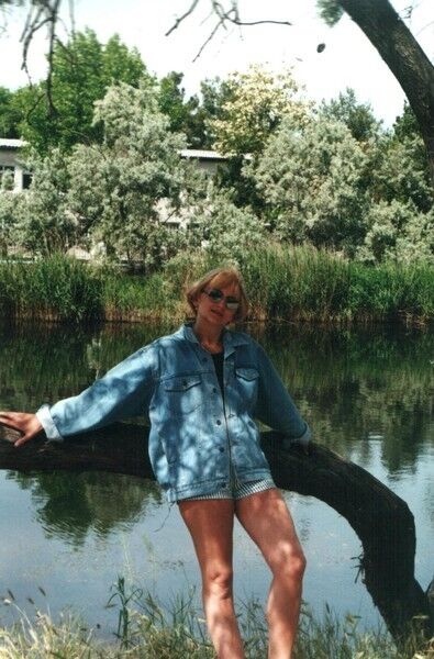  ,   Vika, 50 ,  