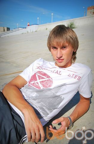  ,   Alexandr, 32 ,   