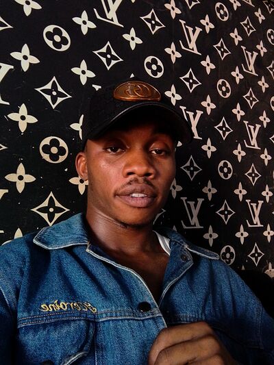  Umuahia,   Emmanuel, 30 ,   ,   