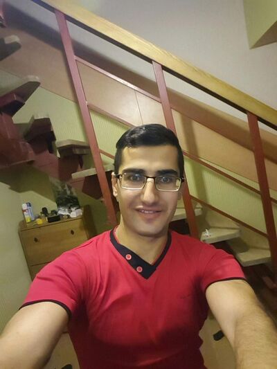  ,   Niki, 35 ,   