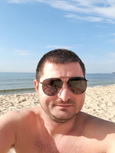  Warszawa,   Maksim, 39 ,   ,   , c , 