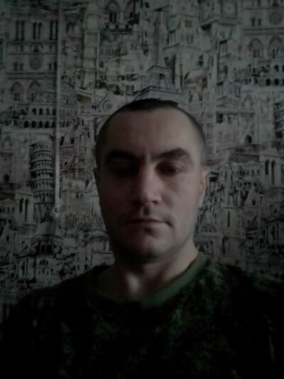  ,   Alexander, 32 ,   ,   