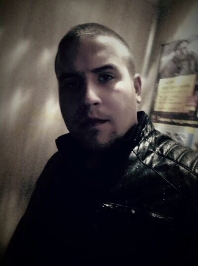  ,   Vladimir, 33 ,   