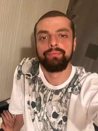  ,   Dani, 31 ,   ,   