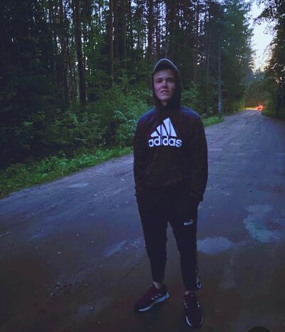  ,   Slava, 22 ,   ,   