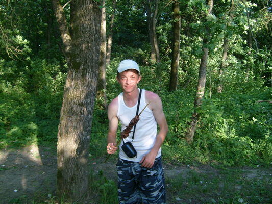  ,   Maksim, 40 ,   ,   , c 