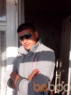  ,   Cristian, 32 ,   