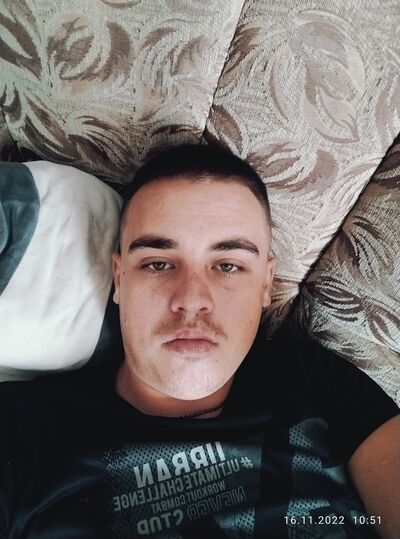 ,   Ivan, 28 ,   ,   