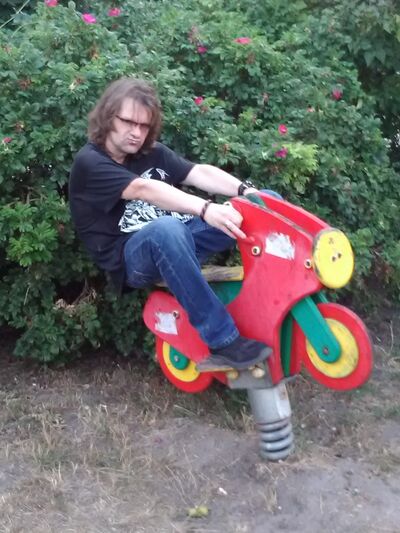  -,   Sergej, 42 ,   