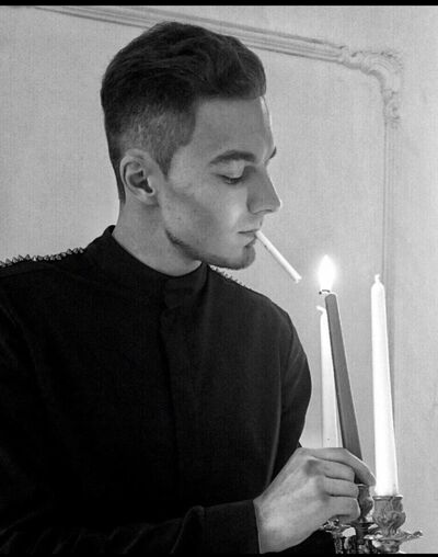  -,   Alexander, 33 ,   c 