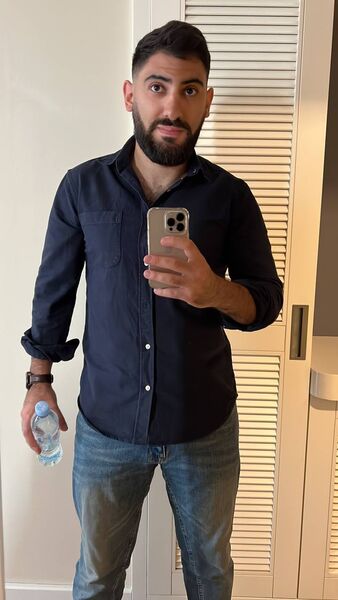  ,   Vardan, 28 ,   ,   