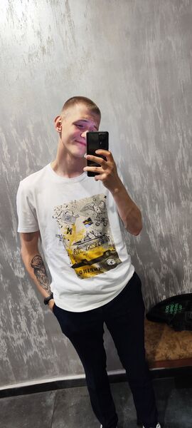  ,   Anton, 24 ,   ,   , c , 