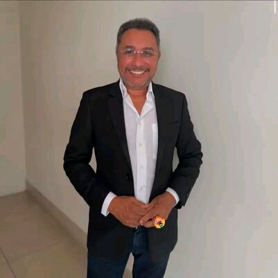  ,   James, 55 ,   ,   