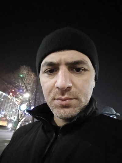  ,   Nikolay, 39 ,   ,   