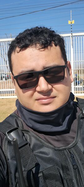  --,   Eduardo, 32 ,   ,   