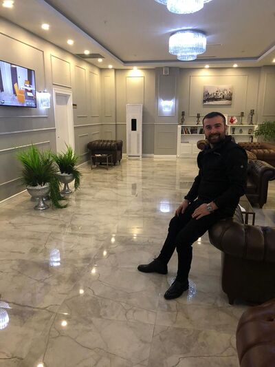  New York City,   Eaqlee, 34 ,   ,   