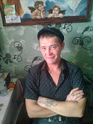  11912156  Wowik, 46 ,    -