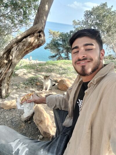  ,   Kader, 26 ,   c , 