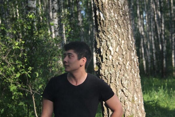  ,   Alexander, 32 ,   ,   