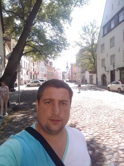  ,   Yevhen, 38 ,   ,   , c 