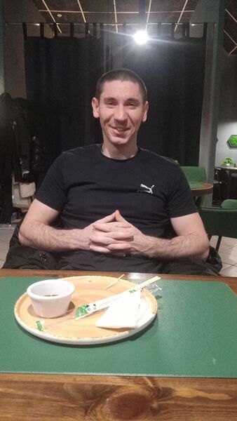  ,   Aleksei, 32 ,   ,   