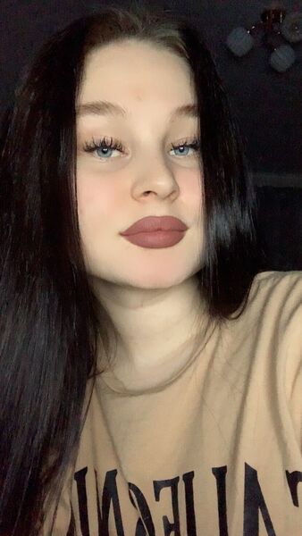  ,   Apollinaria, 22 ,   ,   